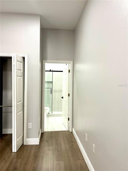 En Renta: $3,600 (4 camas, 3 baños, 2501 Pies cuadrados)