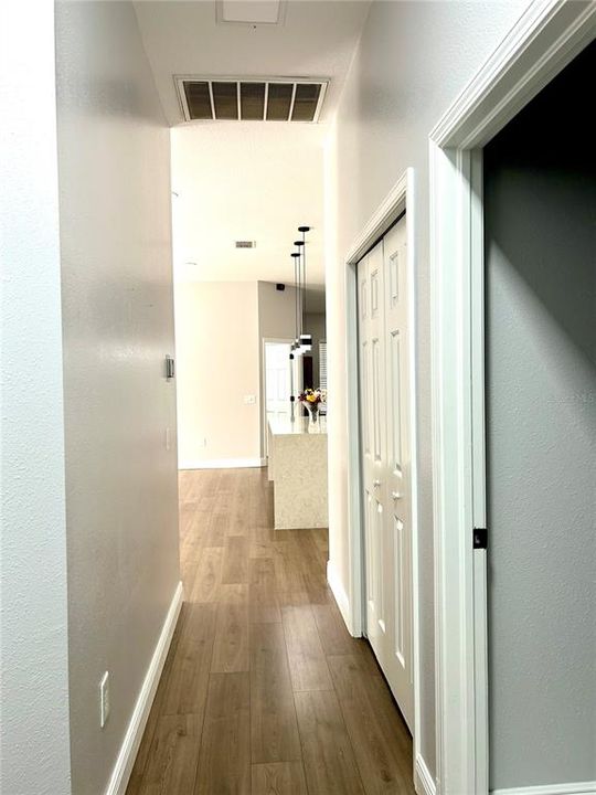 En Renta: $3,600 (4 camas, 3 baños, 2501 Pies cuadrados)