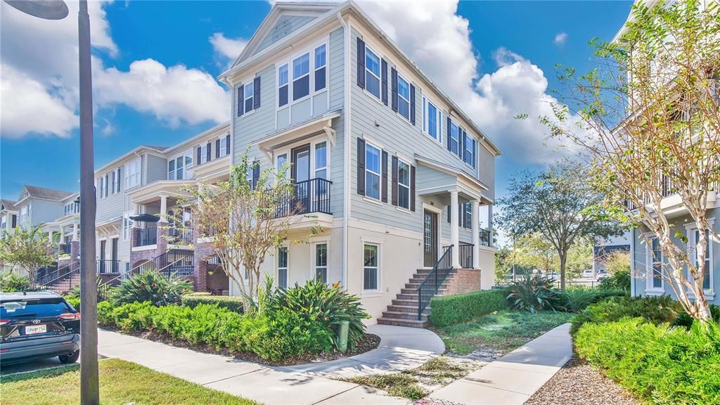 В аренду: $2,900 (3 спален, 3 ванн, 2018 Квадратных фут)