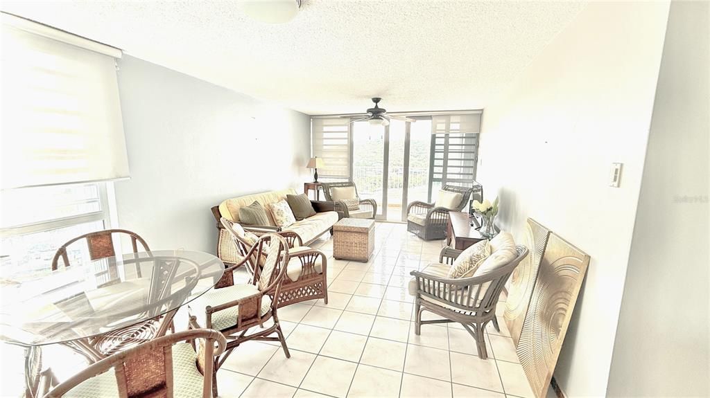 待售: $299,000 (2 贝兹, 1 浴室, 0 平方英尺)