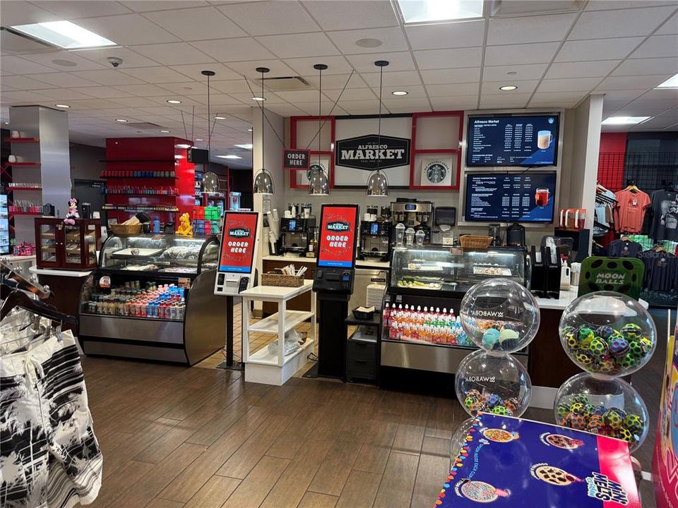 На продажу: $299,900 (3 спален, 3 ванн, 1544 Квадратных фут)