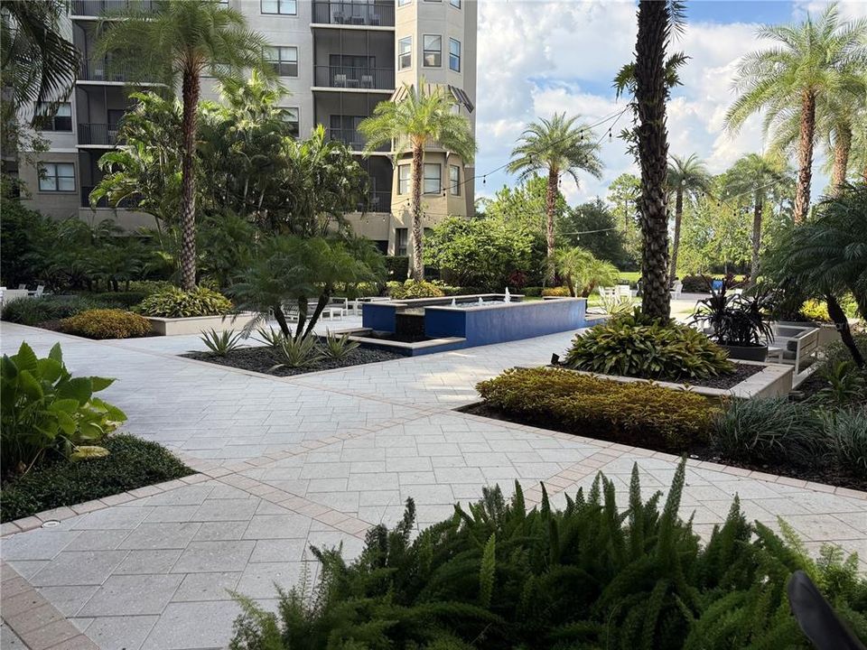 На продажу: $299,900 (3 спален, 3 ванн, 1544 Квадратных фут)