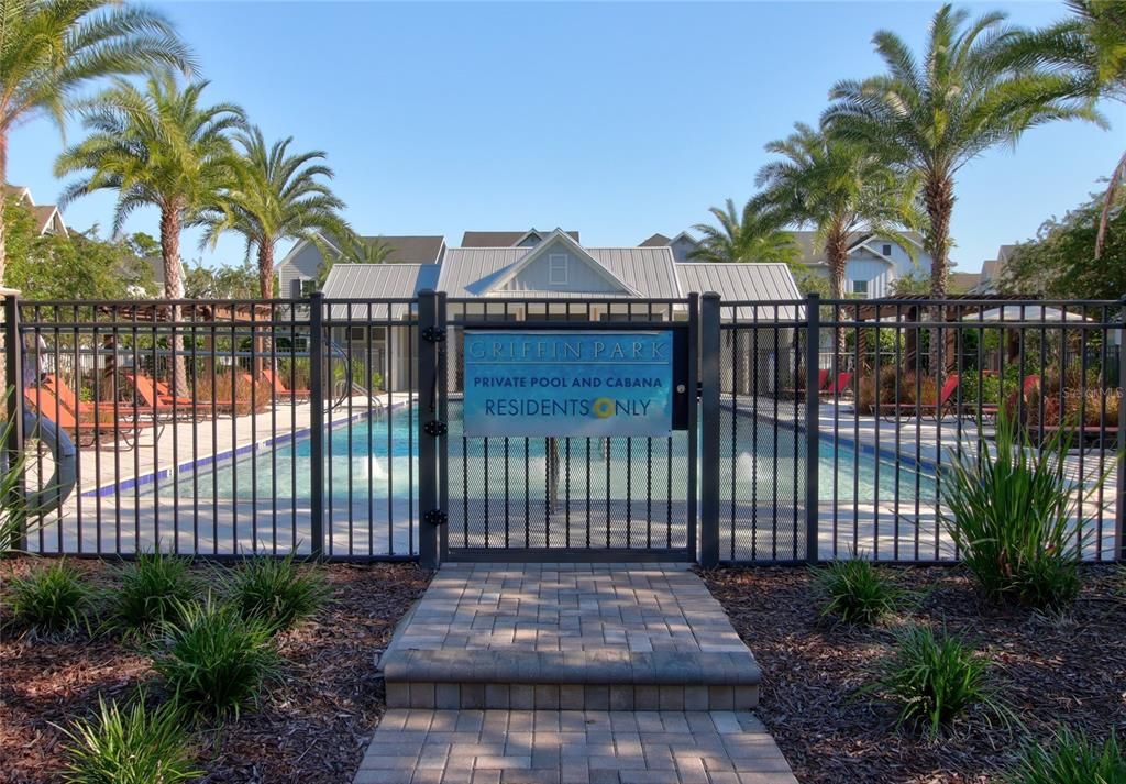 En Venta: $734,900 (4 camas, 3 baños, 3001 Pies cuadrados)