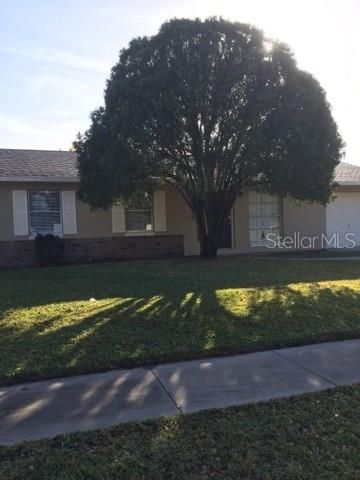 For Rent: $1,920 (3 beds, 2 baths, 918 Square Feet)