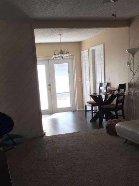 For Rent: $1,920 (3 beds, 2 baths, 918 Square Feet)