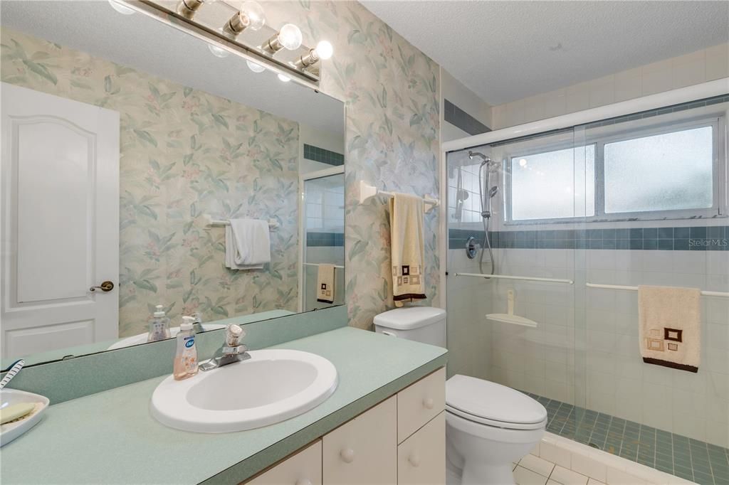 For Sale: $535,000 (3 beds, 2 baths, 1616 Square Feet)