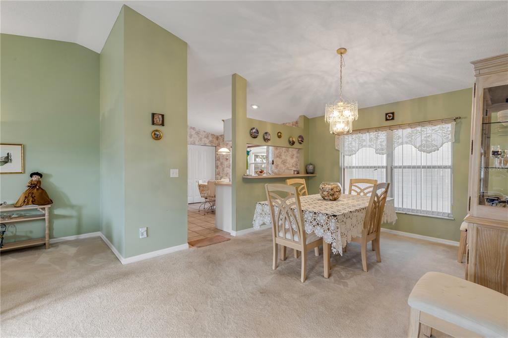 For Sale: $535,000 (3 beds, 2 baths, 1616 Square Feet)