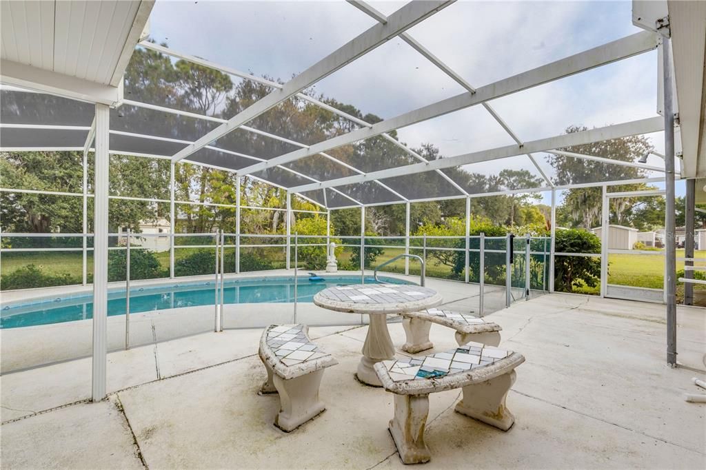 For Sale: $535,000 (3 beds, 2 baths, 1616 Square Feet)