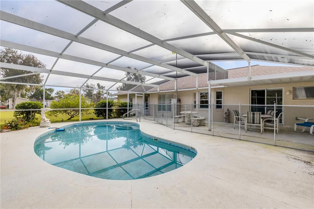 For Sale: $535,000 (3 beds, 2 baths, 1616 Square Feet)