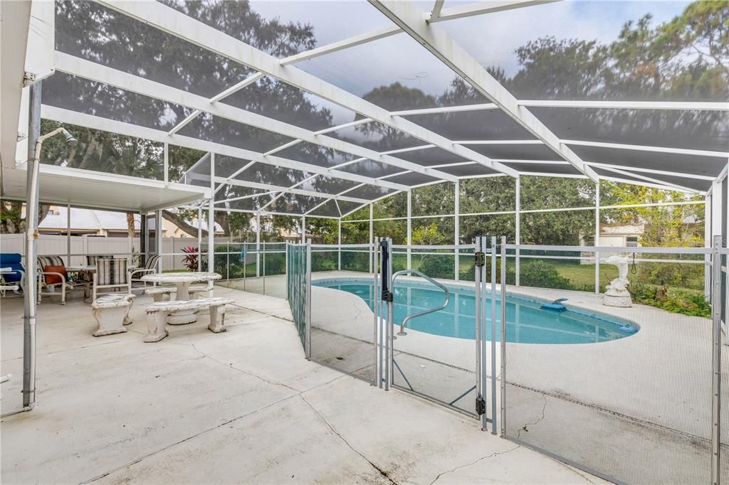 For Sale: $535,000 (3 beds, 2 baths, 1616 Square Feet)