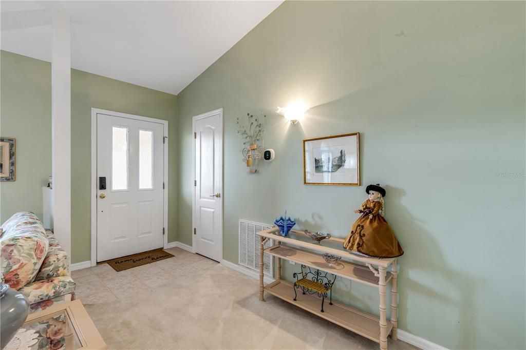 For Sale: $535,000 (3 beds, 2 baths, 1616 Square Feet)