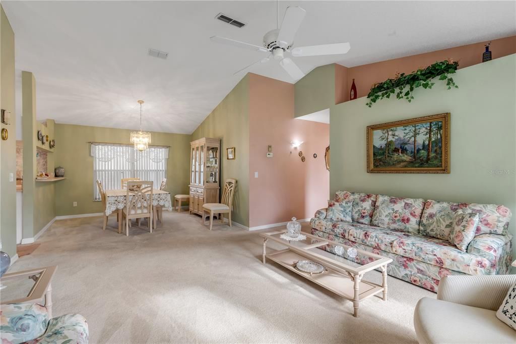 For Sale: $535,000 (3 beds, 2 baths, 1616 Square Feet)