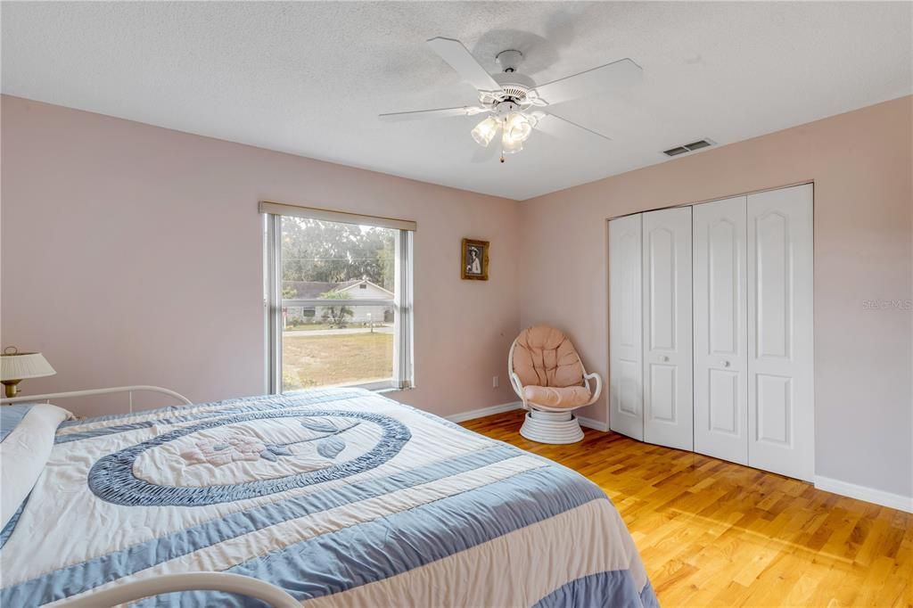 For Sale: $535,000 (3 beds, 2 baths, 1616 Square Feet)