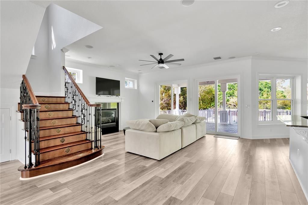 For Rent: $8,500 (5 beds, 4 baths, 4221 Square Feet)