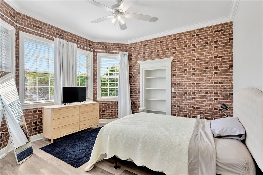 For Rent: $8,500 (5 beds, 4 baths, 4221 Square Feet)