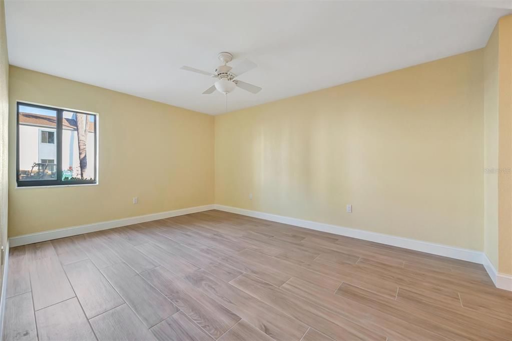 For Rent: $1,875 (2 beds, 2 baths, 1095 Square Feet)