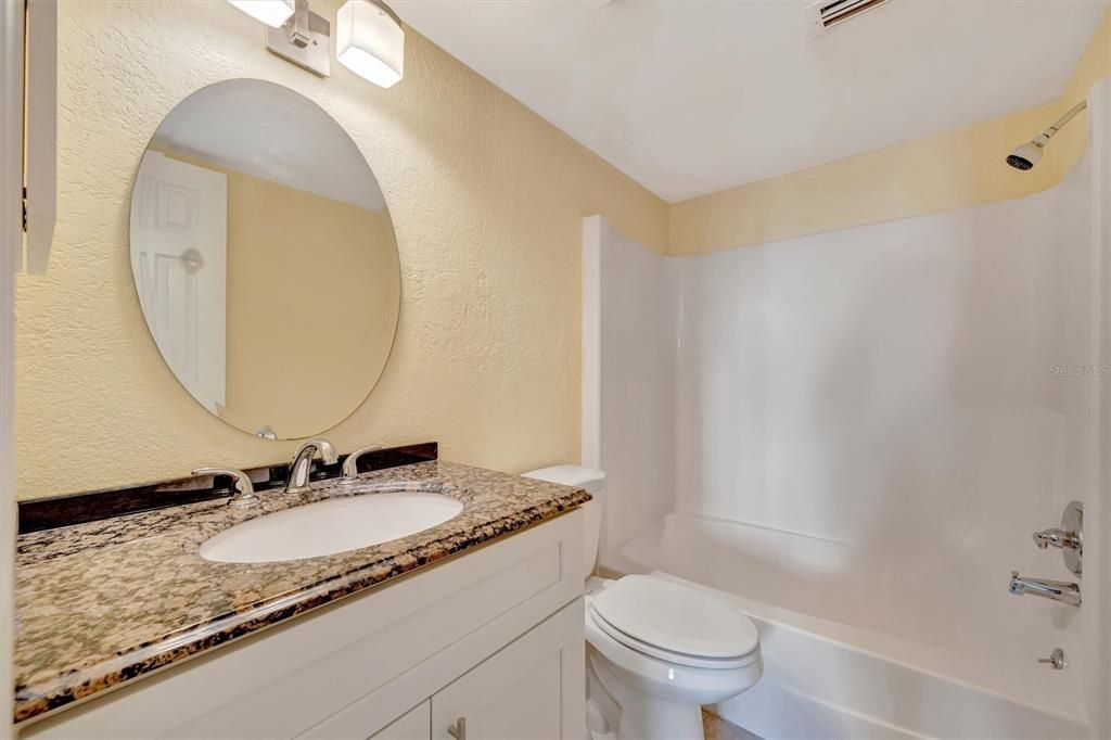 For Rent: $1,875 (2 beds, 2 baths, 1095 Square Feet)