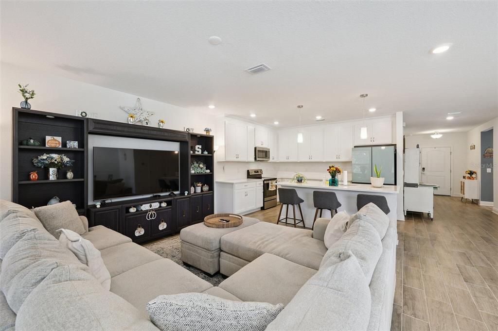 待售: $395,000 (3 贝兹, 2 浴室, 1740 平方英尺)