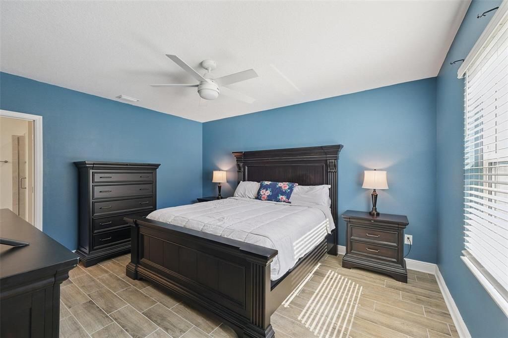 待售: $395,000 (3 贝兹, 2 浴室, 1740 平方英尺)