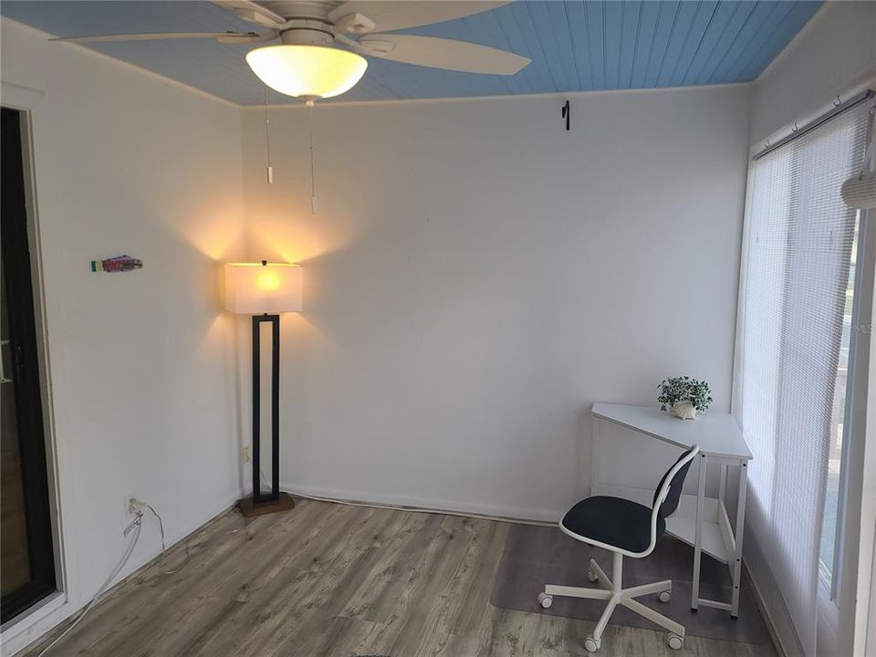 En Venta: $260,000 (2 camas, 1 baños, 1099 Pies cuadrados)