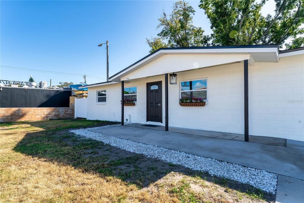 En Venta: $549,000 (3 camas, 2 baños, 1404 Pies cuadrados)