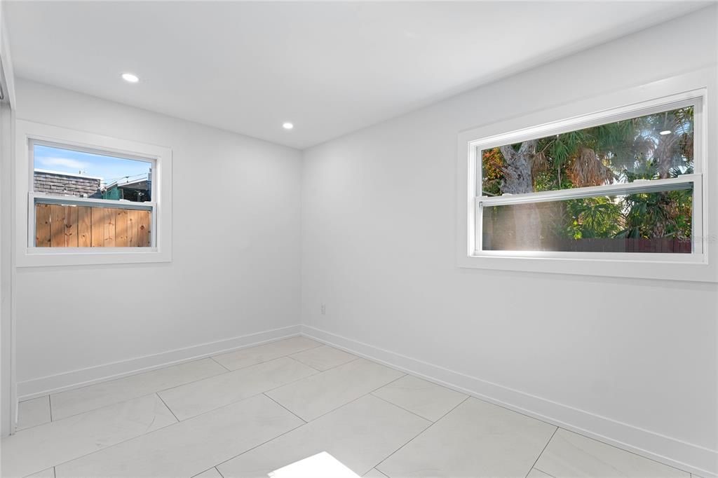 En Venta: $549,000 (3 camas, 2 baños, 1404 Pies cuadrados)