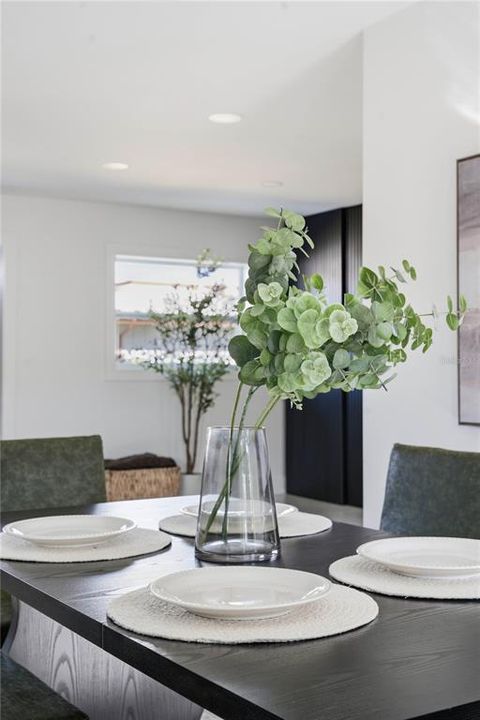 En Venta: $549,000 (3 camas, 2 baños, 1404 Pies cuadrados)