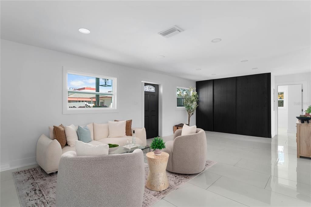 En Venta: $549,000 (3 camas, 2 baños, 1404 Pies cuadrados)