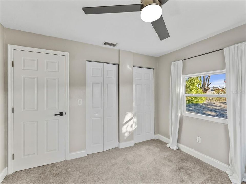 For Sale: $527,000 (4 beds, 2 baths, 2156 Square Feet)