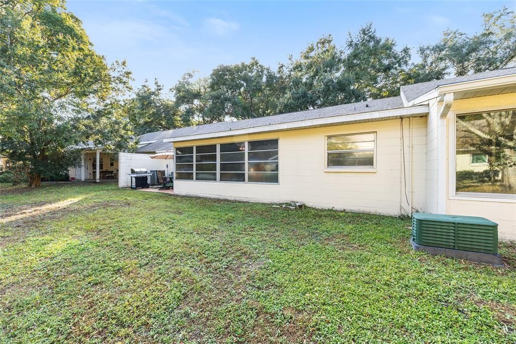 待售: $152,200 (2 贝兹, 2 浴室, 1409 平方英尺)