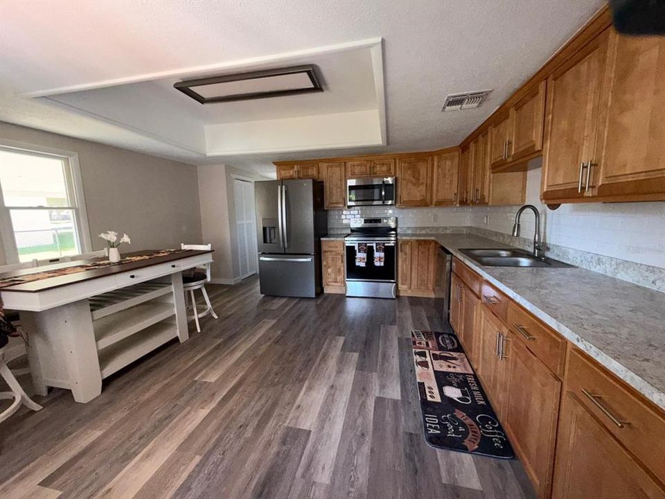 待售: $300,000 (0 贝兹, 0 浴室, 1476 平方英尺)