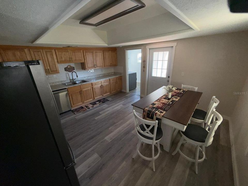 待售: $300,000 (0 贝兹, 0 浴室, 1476 平方英尺)