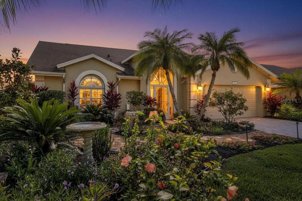 На продажу: $657,000 (3 спален, 3 ванн, 2118 Квадратных фут)