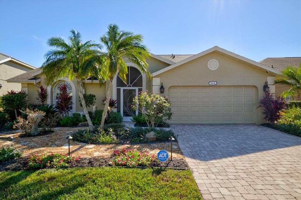 На продажу: $657,000 (3 спален, 3 ванн, 2118 Квадратных фут)