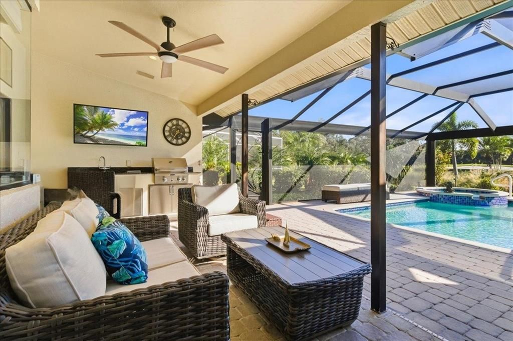 На продажу: $657,000 (3 спален, 3 ванн, 2118 Квадратных фут)