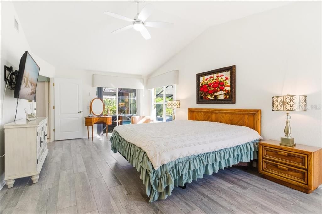 На продажу: $657,000 (3 спален, 3 ванн, 2118 Квадратных фут)