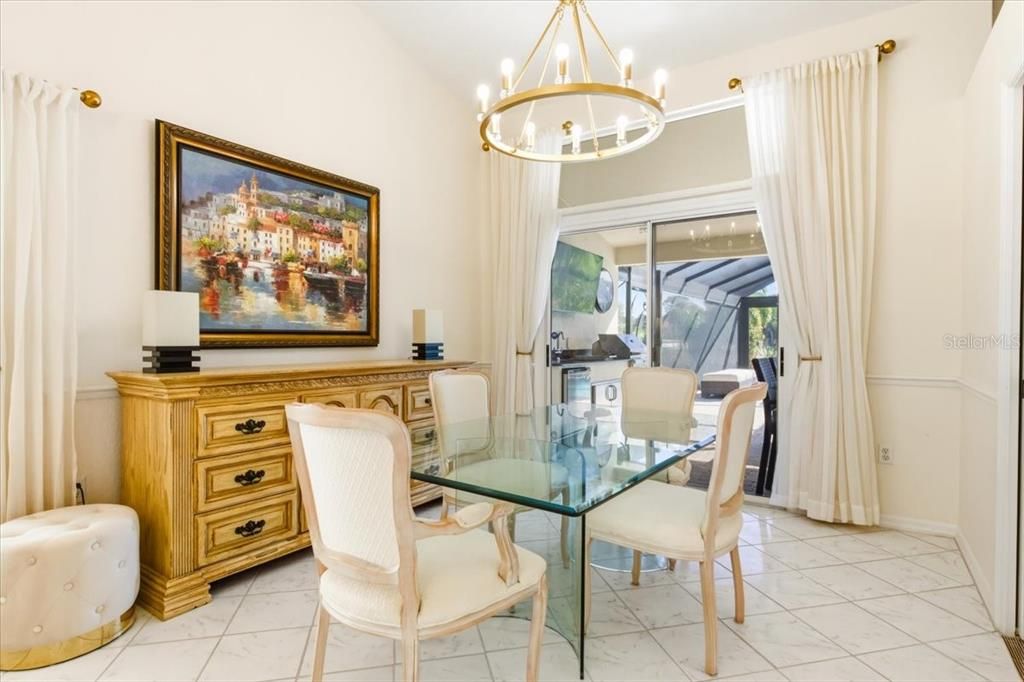 На продажу: $657,000 (3 спален, 3 ванн, 2118 Квадратных фут)