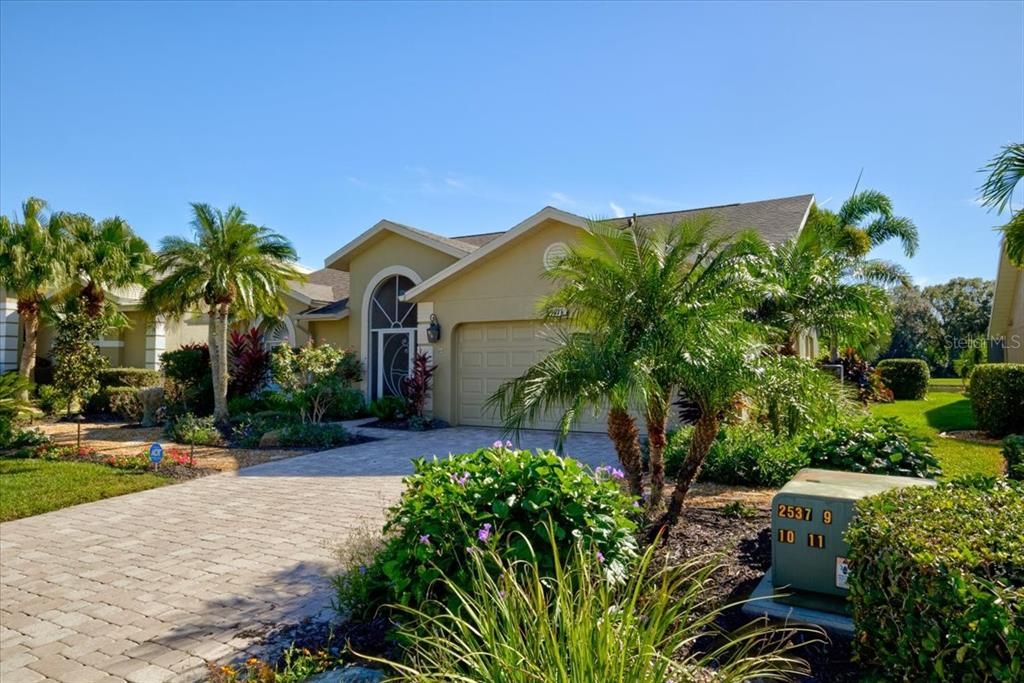 На продажу: $657,000 (3 спален, 3 ванн, 2118 Квадратных фут)