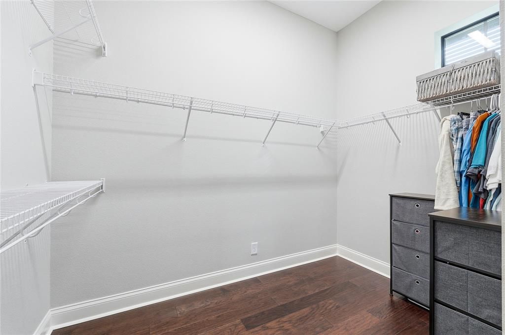 На продажу: $825,000 (4 спален, 3 ванн, 2825 Квадратных фут)