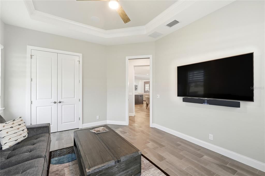 На продажу: $825,000 (4 спален, 3 ванн, 2825 Квадратных фут)