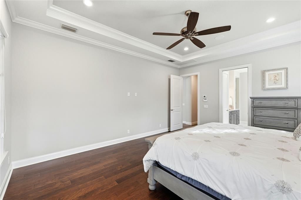 На продажу: $825,000 (4 спален, 3 ванн, 2825 Квадратных фут)