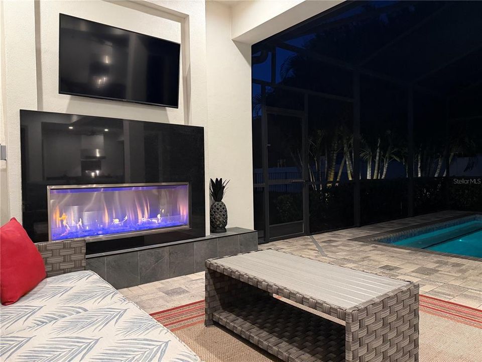 На продажу: $825,000 (4 спален, 3 ванн, 2825 Квадратных фут)