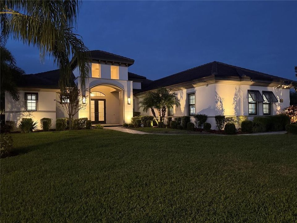 На продажу: $825,000 (4 спален, 3 ванн, 2825 Квадратных фут)