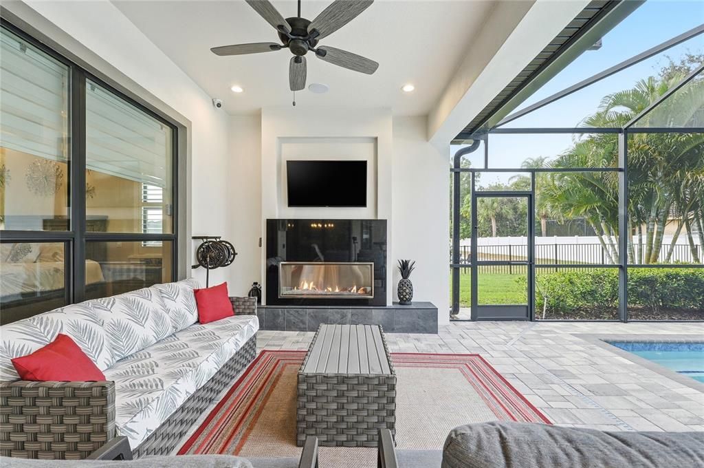 На продажу: $825,000 (4 спален, 3 ванн, 2825 Квадратных фут)