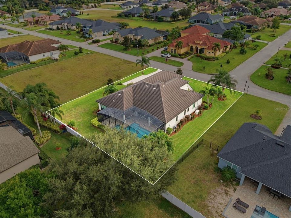 На продажу: $825,000 (4 спален, 3 ванн, 2825 Квадратных фут)