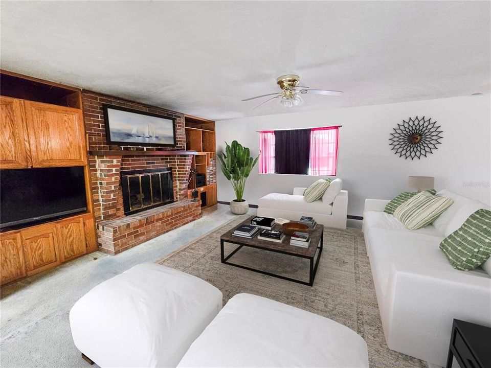 For Sale: $1,200,000 (2 beds, 3 baths, 1744 Square Feet)