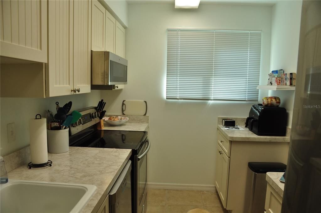 Activo con contrato: $125,000 (2 camas, 1 baños, 999 Pies cuadrados)