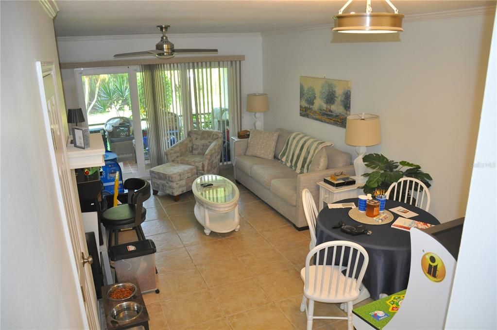 Activo con contrato: $125,000 (2 camas, 1 baños, 999 Pies cuadrados)