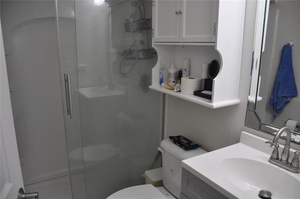 Activo con contrato: $125,000 (2 camas, 1 baños, 999 Pies cuadrados)