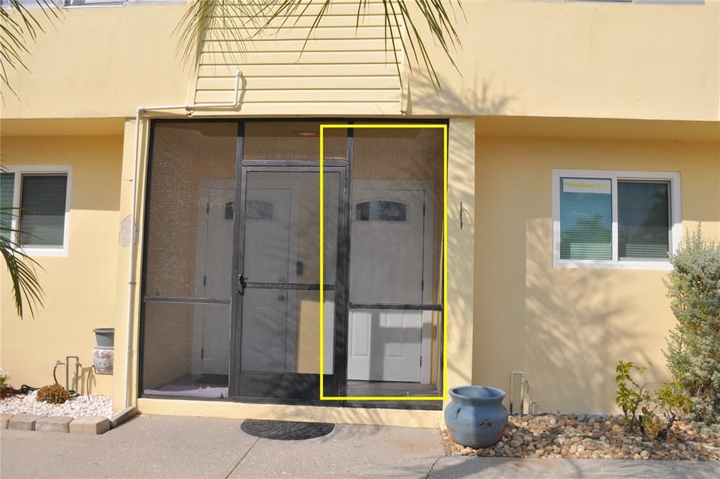 Activo con contrato: $125,000 (2 camas, 1 baños, 999 Pies cuadrados)